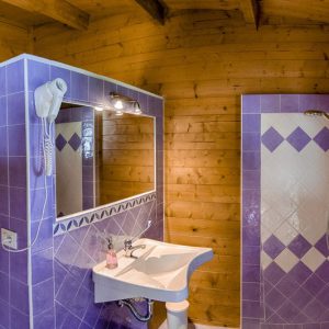 (Esempio bagno privato Lavanda)