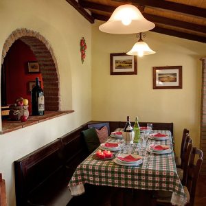 (Agriturismo_Fattoria_Prugnola_Tortore_interni (43))